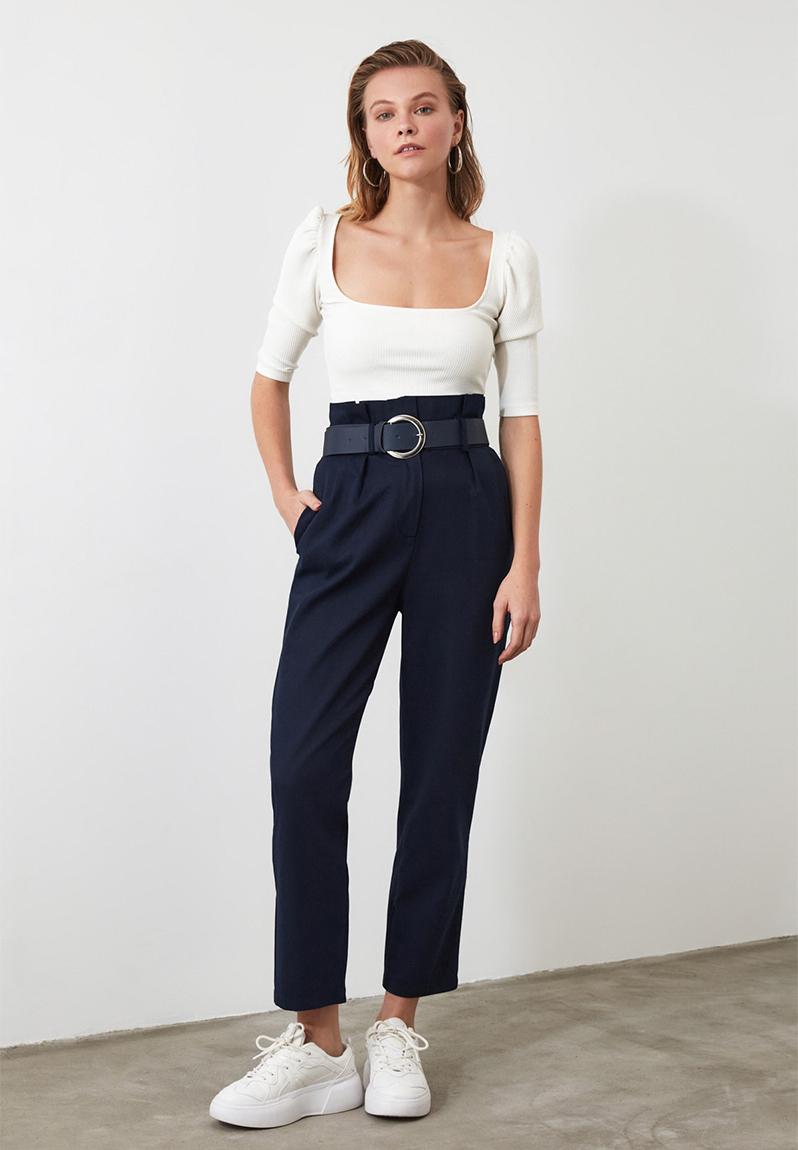 Belted pleated straight cut trousers - navy Trendyol Trousers ...