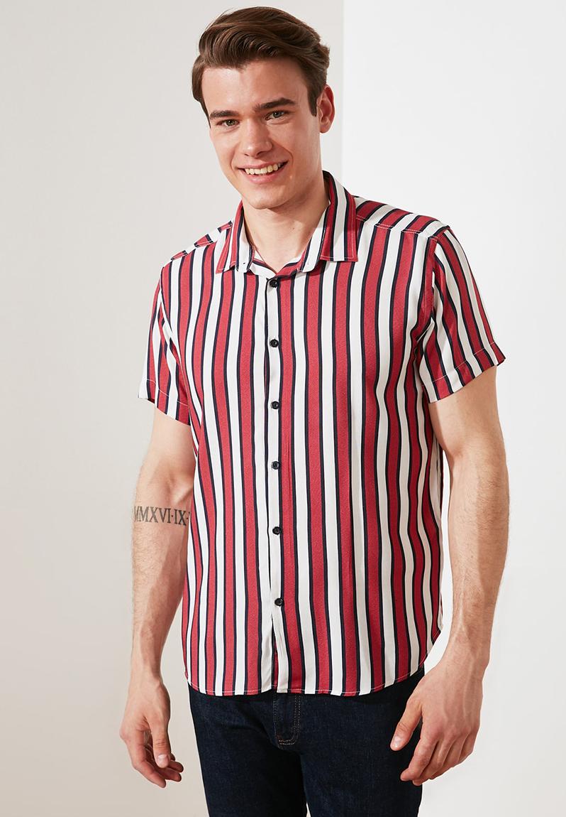 red stripe shirt men