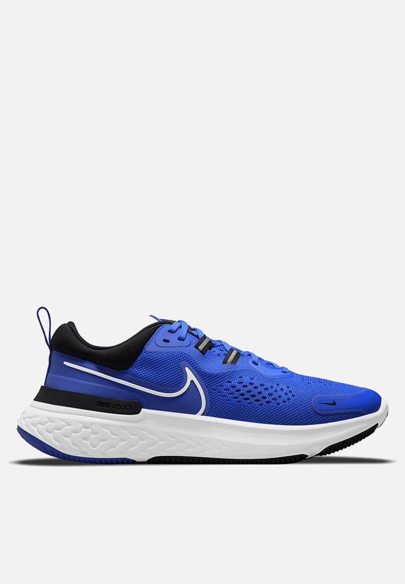 cw7121 nike