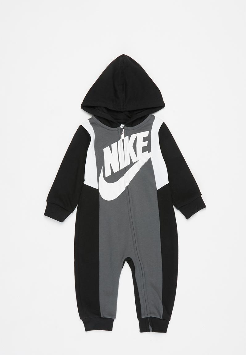 Amplify coverall - black Nike Babygrows & Sleepsuits | Superbalist.com