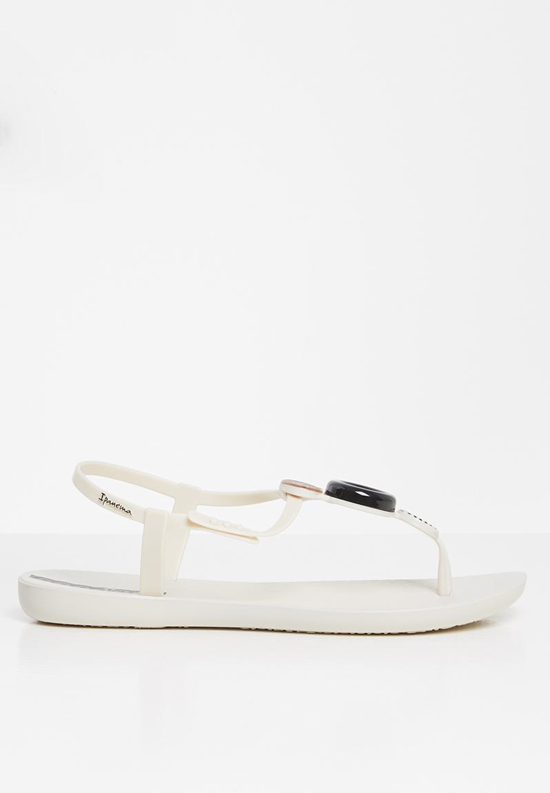 Class modern fem - white Ipanema Sandals & Flip Flops | Superbalist.com
