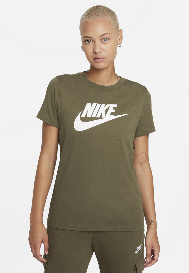 W nsw tee essntl icon futur - mdoliv/white Nike T-Shirts | Superbalist.com