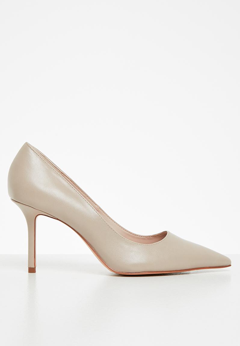 Lora court - light beige MANGO Heels | Superbalist.com