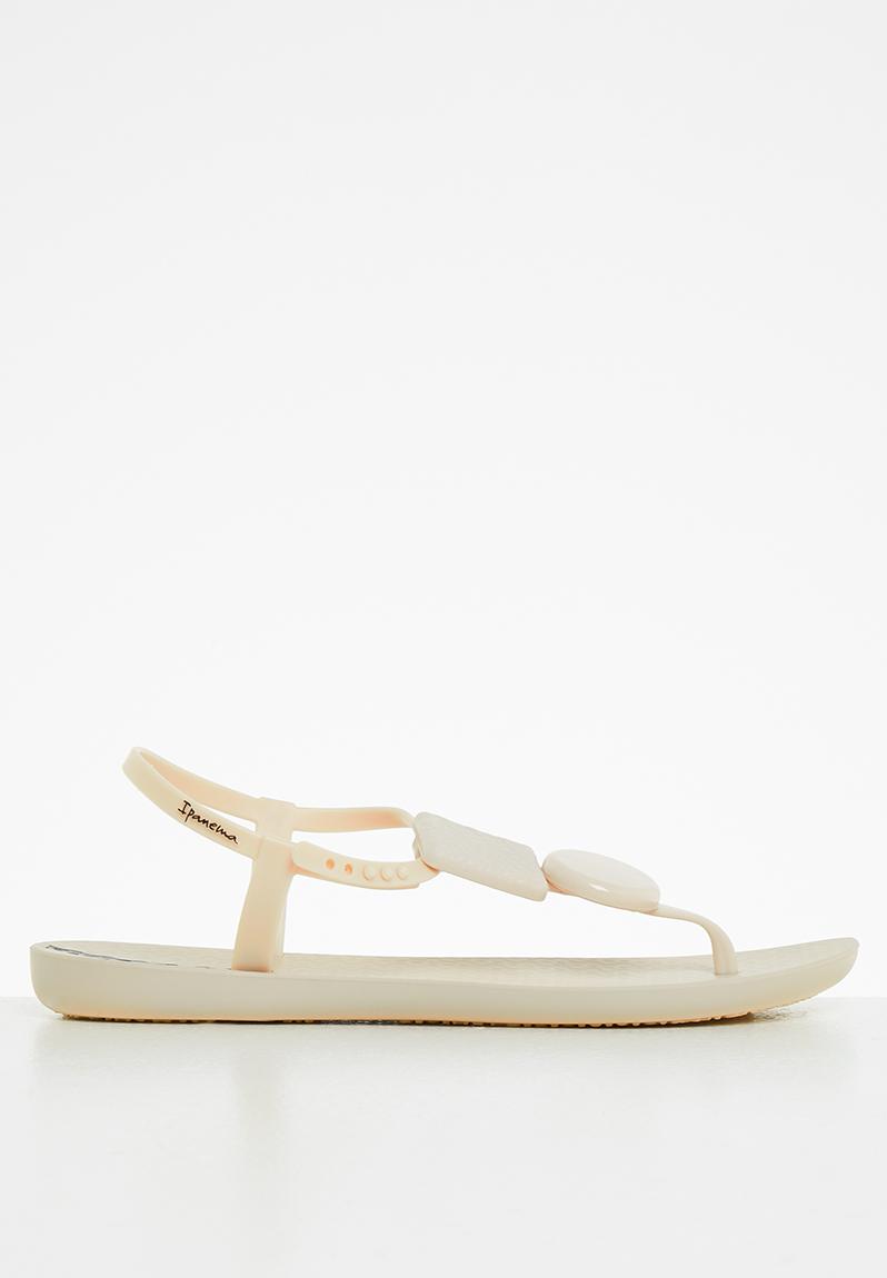 Classic geometric fem - beige Ipanema Sandals & Flip Flops ...