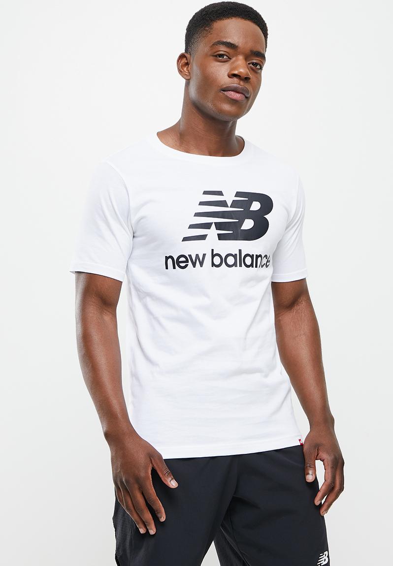 Nb essentials stacked logo tee - white New Balance T-Shirts ...