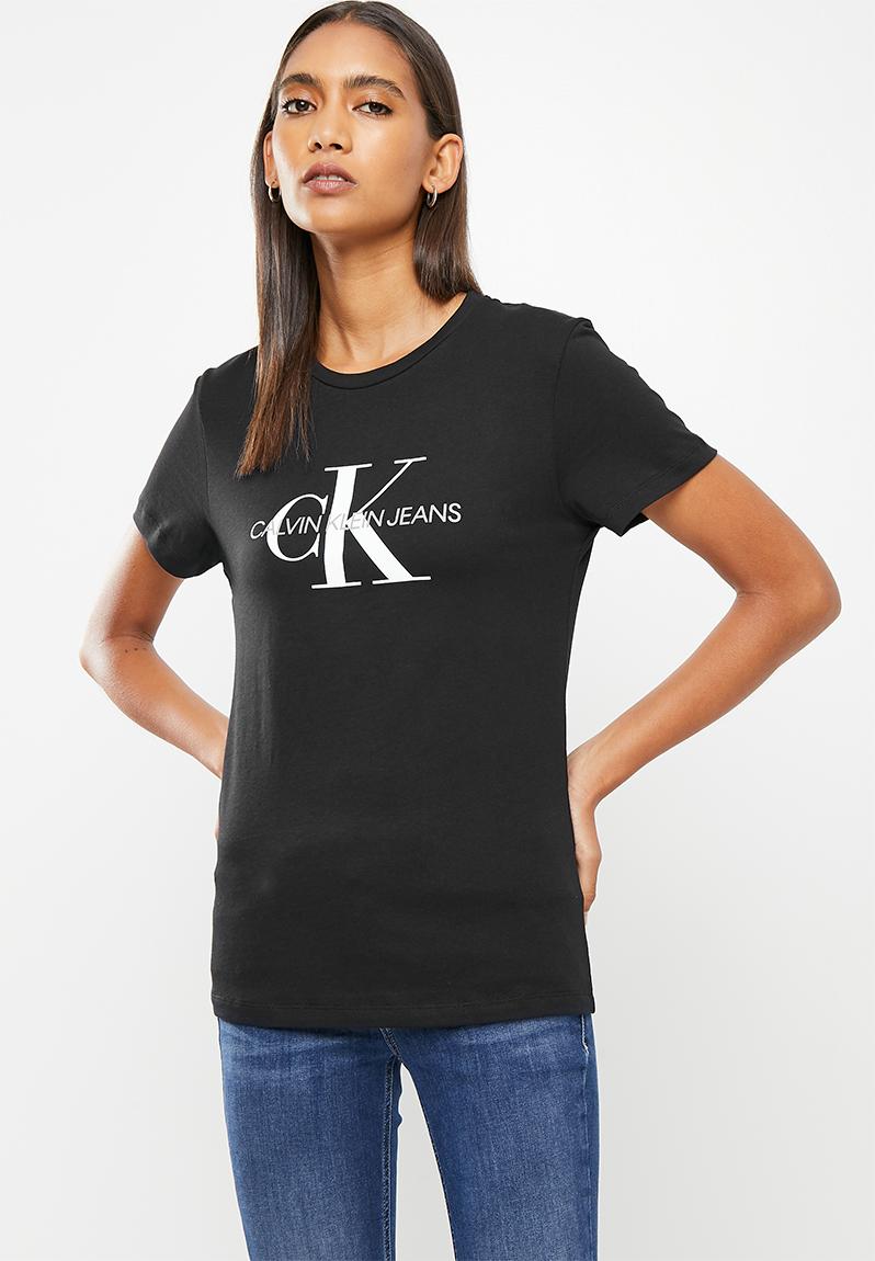 Core monogram logo regular fit tee - ck black CALVIN KLEIN T-Shirts ...
