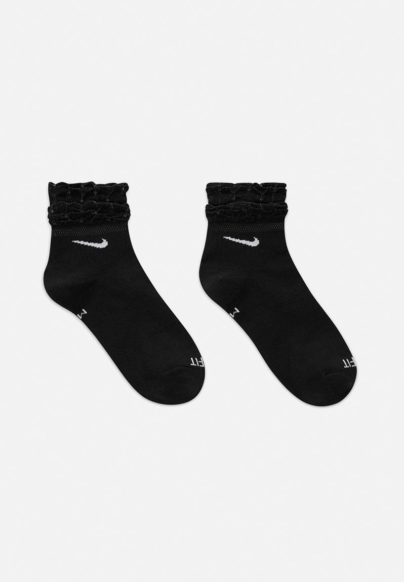 Nike everyday training ankle socks - black/white Nike Stockings & Socks ...