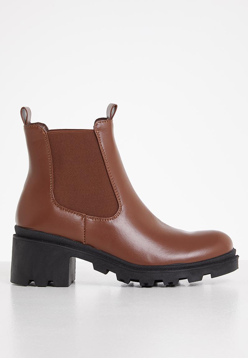 Leona chelsea boot - brown Superbalist Boots | Superbalist.com