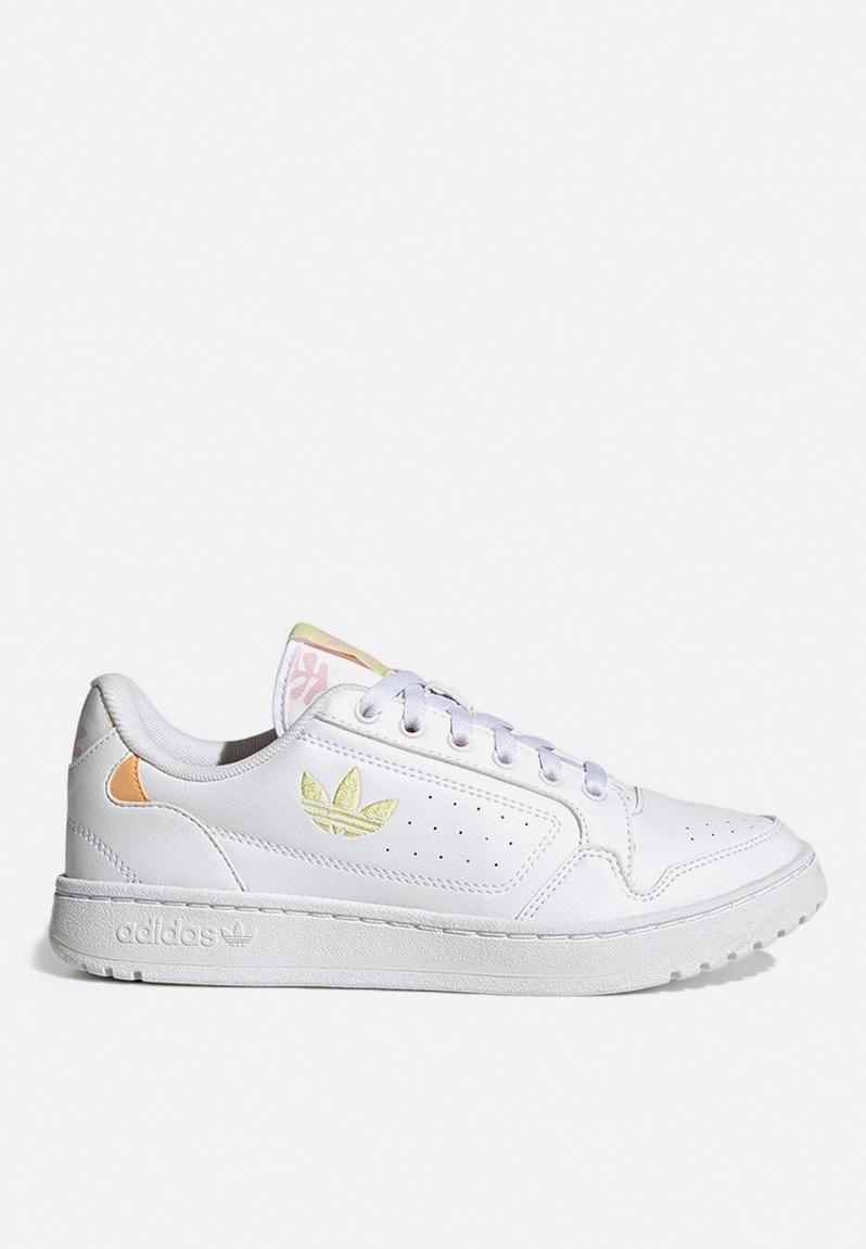 NY 90 - GY8259 - ftwr white/ftwr white/purple tint