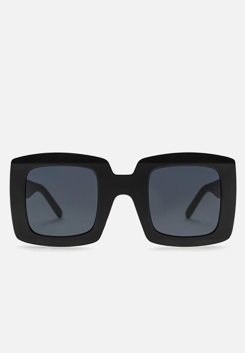 Bengan - black / black CHPO Eyewear | Superbalist.com