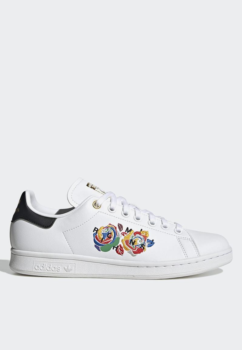 stan smith superbalist