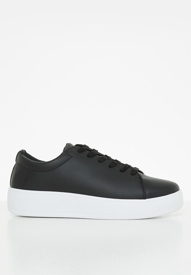 Bree classic sneaker - black Superbalist Pumps & Flats | Superbalist.com