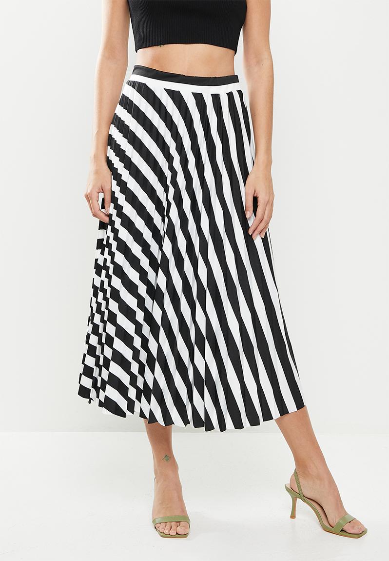 Elasticated sunray pleated skirt - black/white Me&B Skirts ...