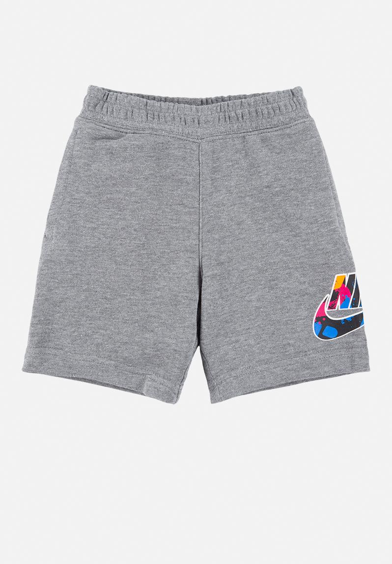 nike shorts with zipper pockets