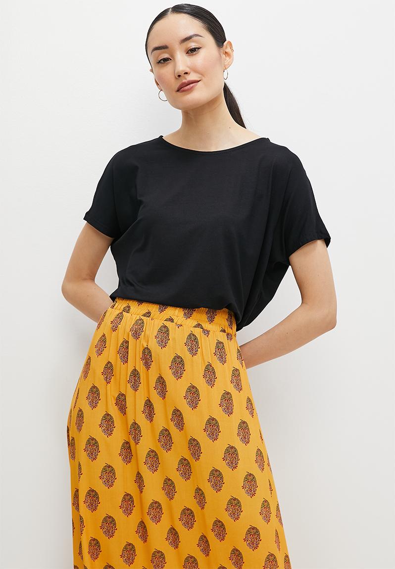 Basic knit shell tee - black