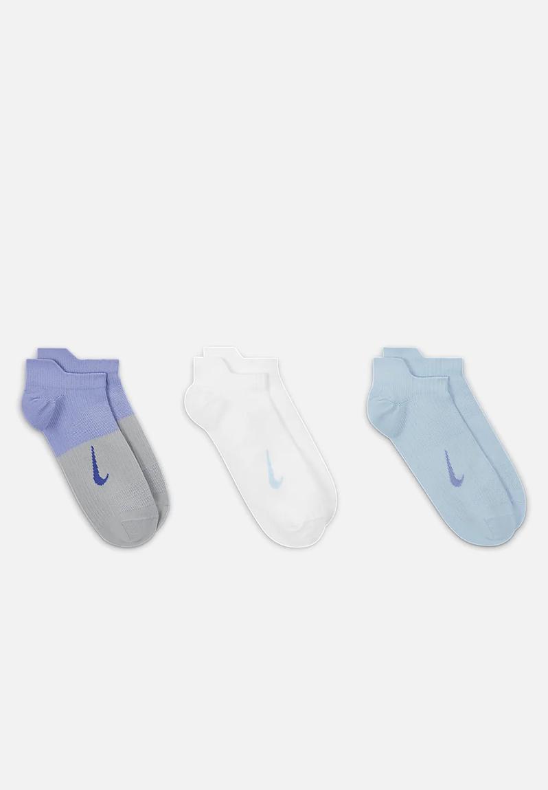 Nike everyday plus lightweight - multi Nike Stockings & Socks ...