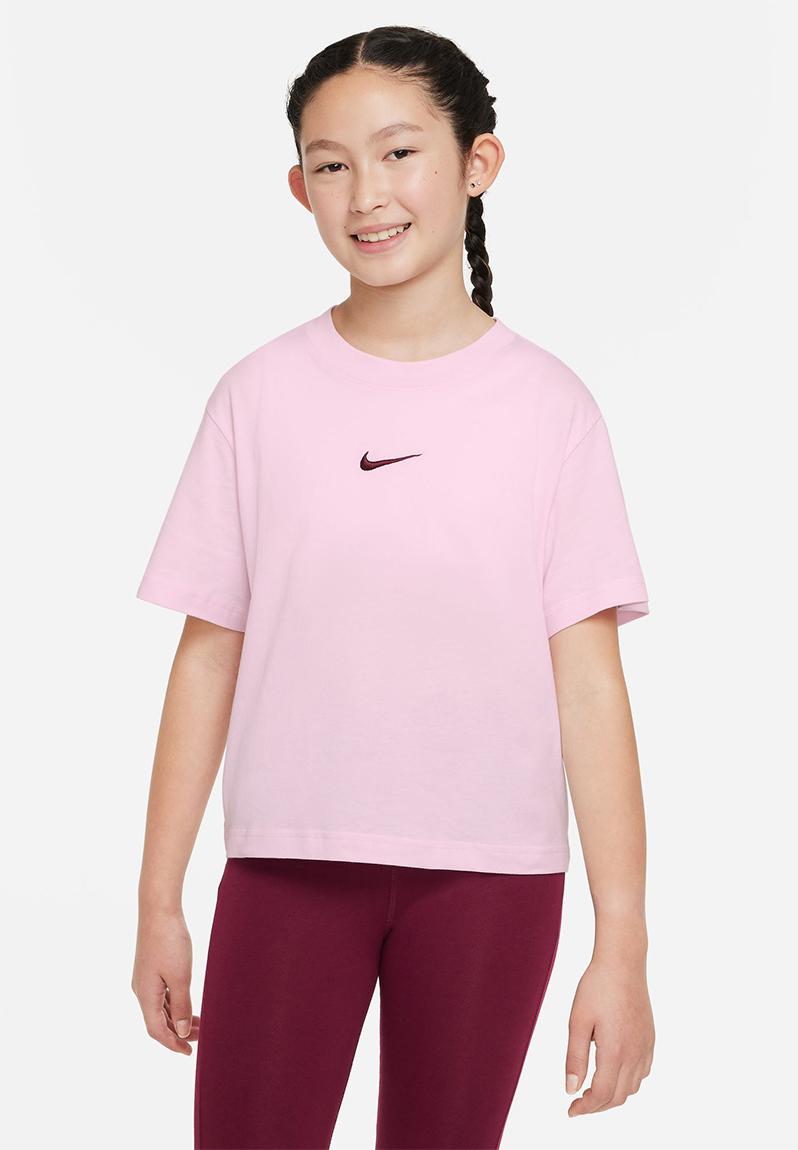 G Nike sportswear tee essntl ss boxy - pink foam & dark beetroot Nike ...