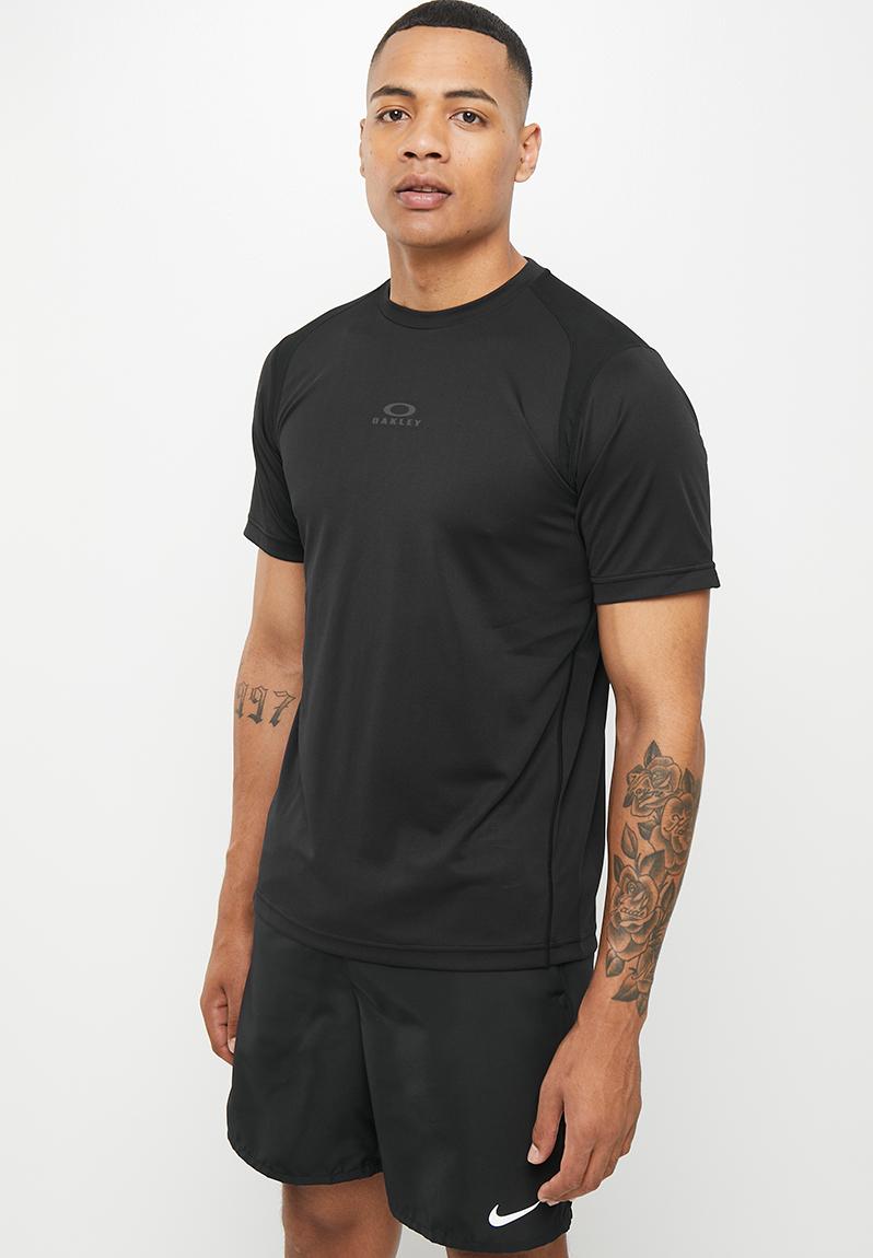 Foundational training ss tee - blackout