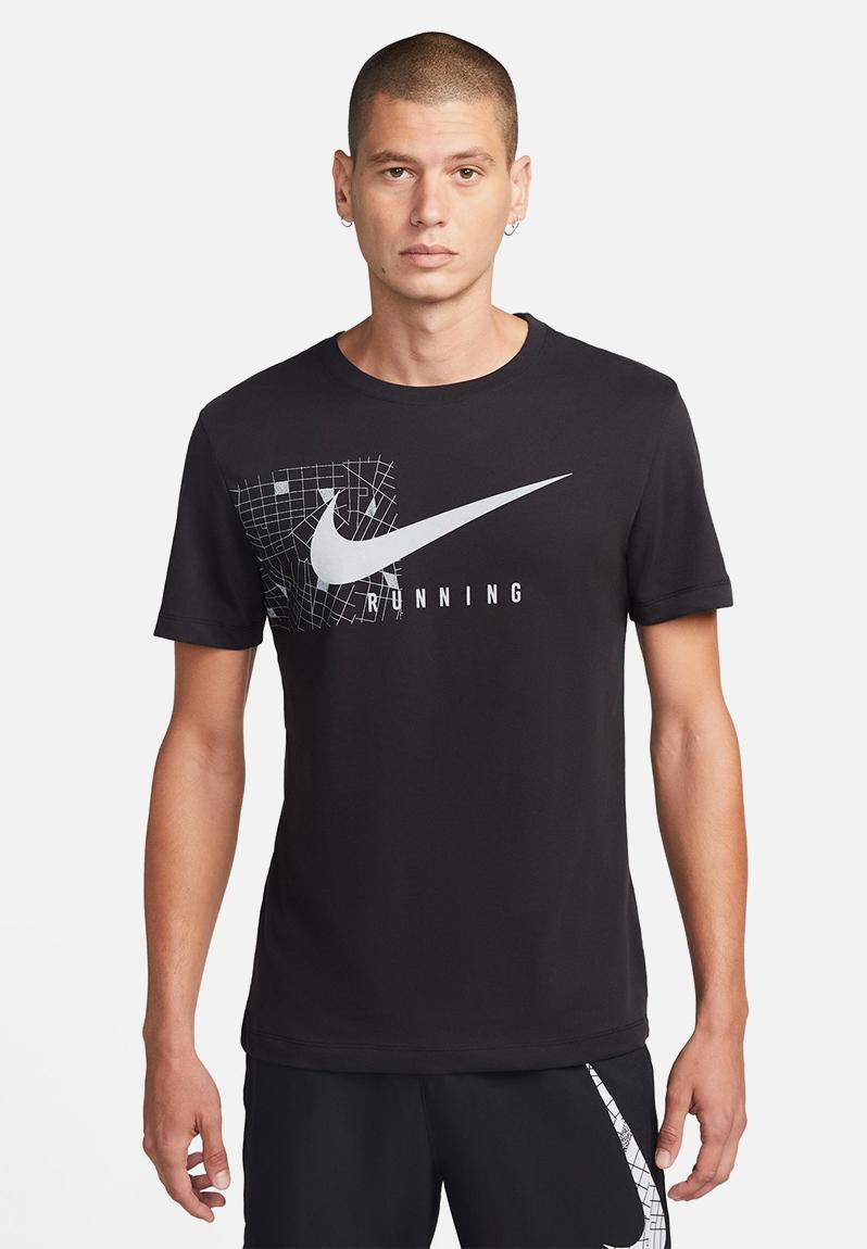 M nk df tee run div dfc ss - black Nike T-Shirts | Superbalist.com