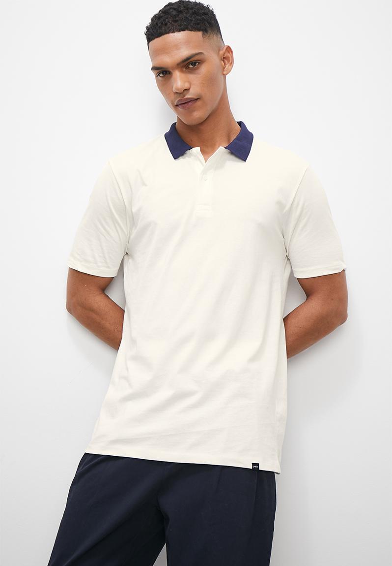 Contrast collar golfer - ecru & navy Superbalist T-Shirts & Vests ...
