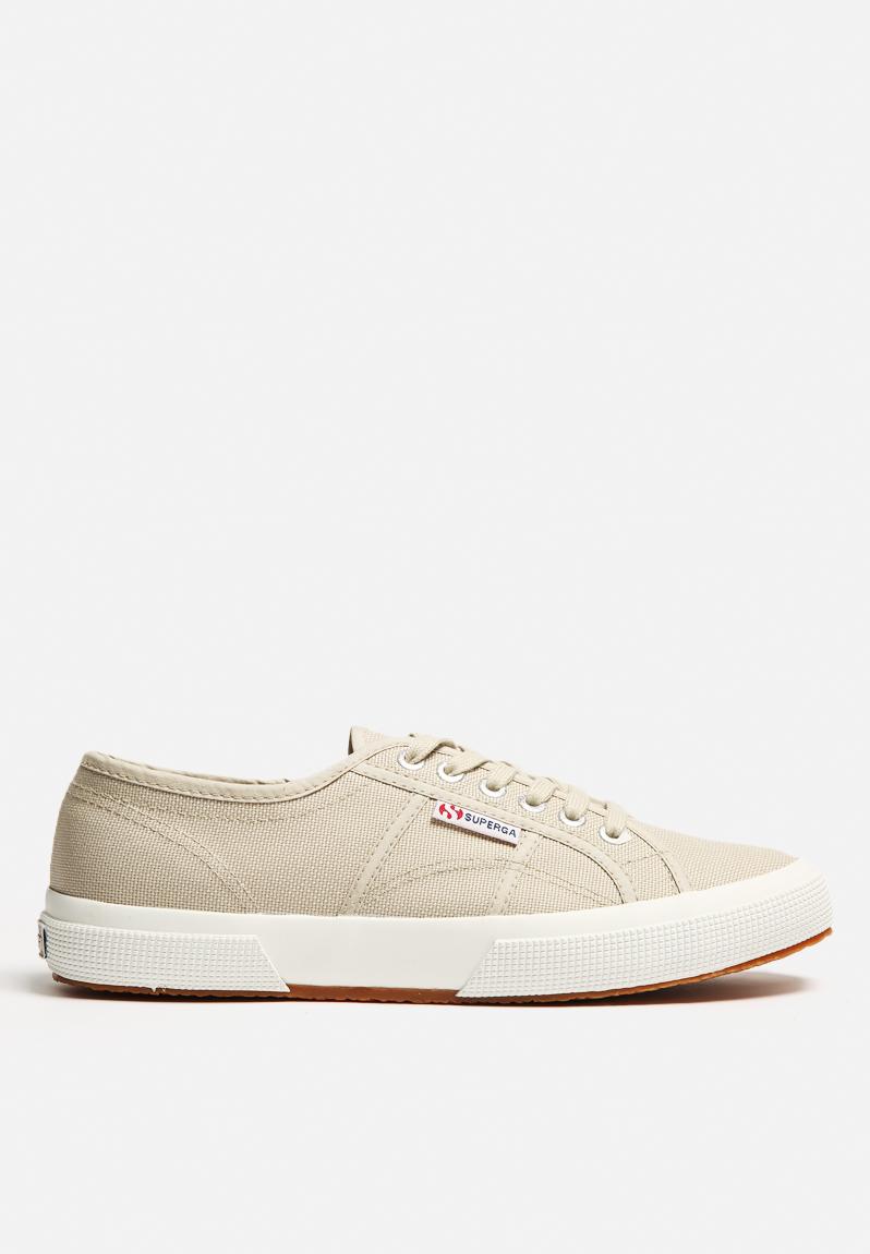 2750 Cotu Classic - taupe SUPERGA Sneakers | Superbalist.com