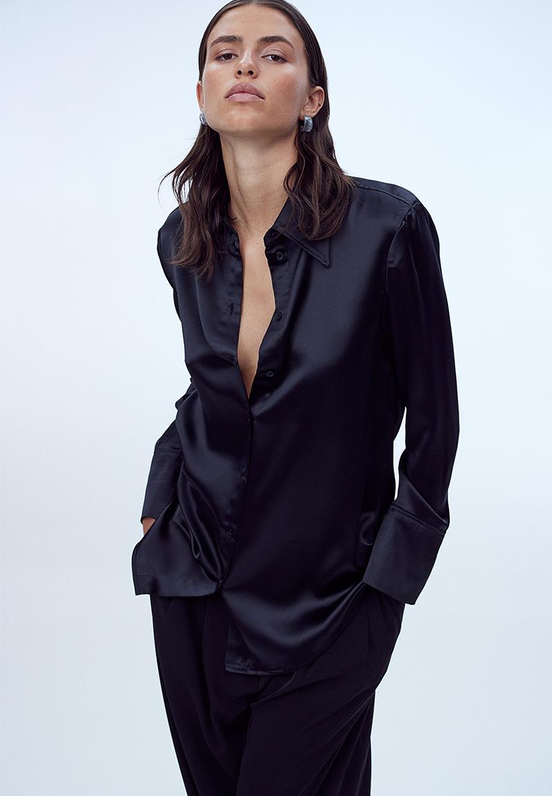 3020191 Black Satin Blouse