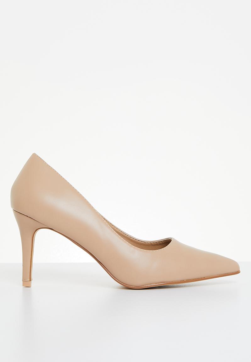 Penny court heel - neutral Madison® Heels | Superbalist.com