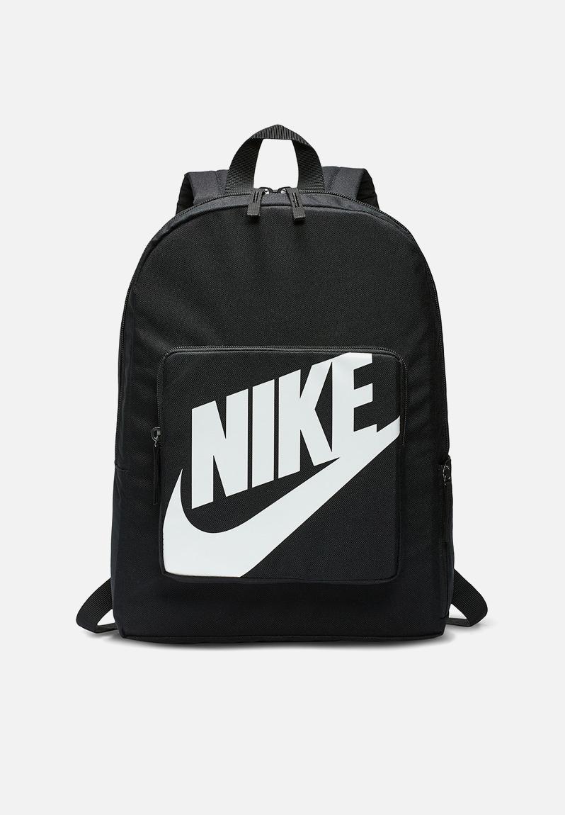 nike classic black