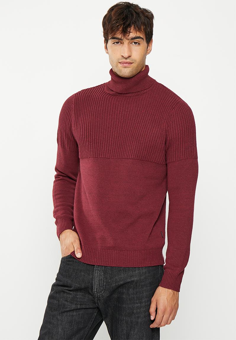 Bestseller / Herren-Strick / ONSWYLER LIFE REG 14 LS V-NECK KNIT