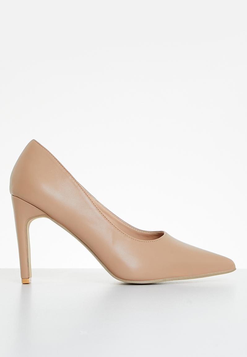 Annie court heel - neutral Superbalist Heels | Superbalist.com