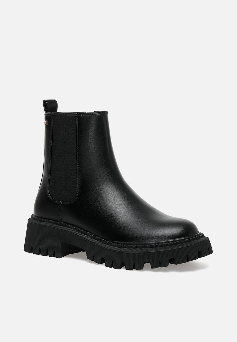 Busen chelsea boot - black Nine West Boots | Superbalist.com