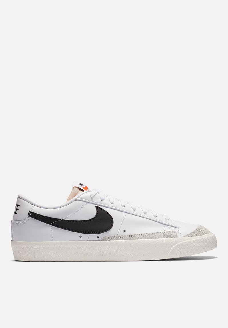 Blazer low '77 vintage - DA6364-101 - white/black Nike Sneakers ...