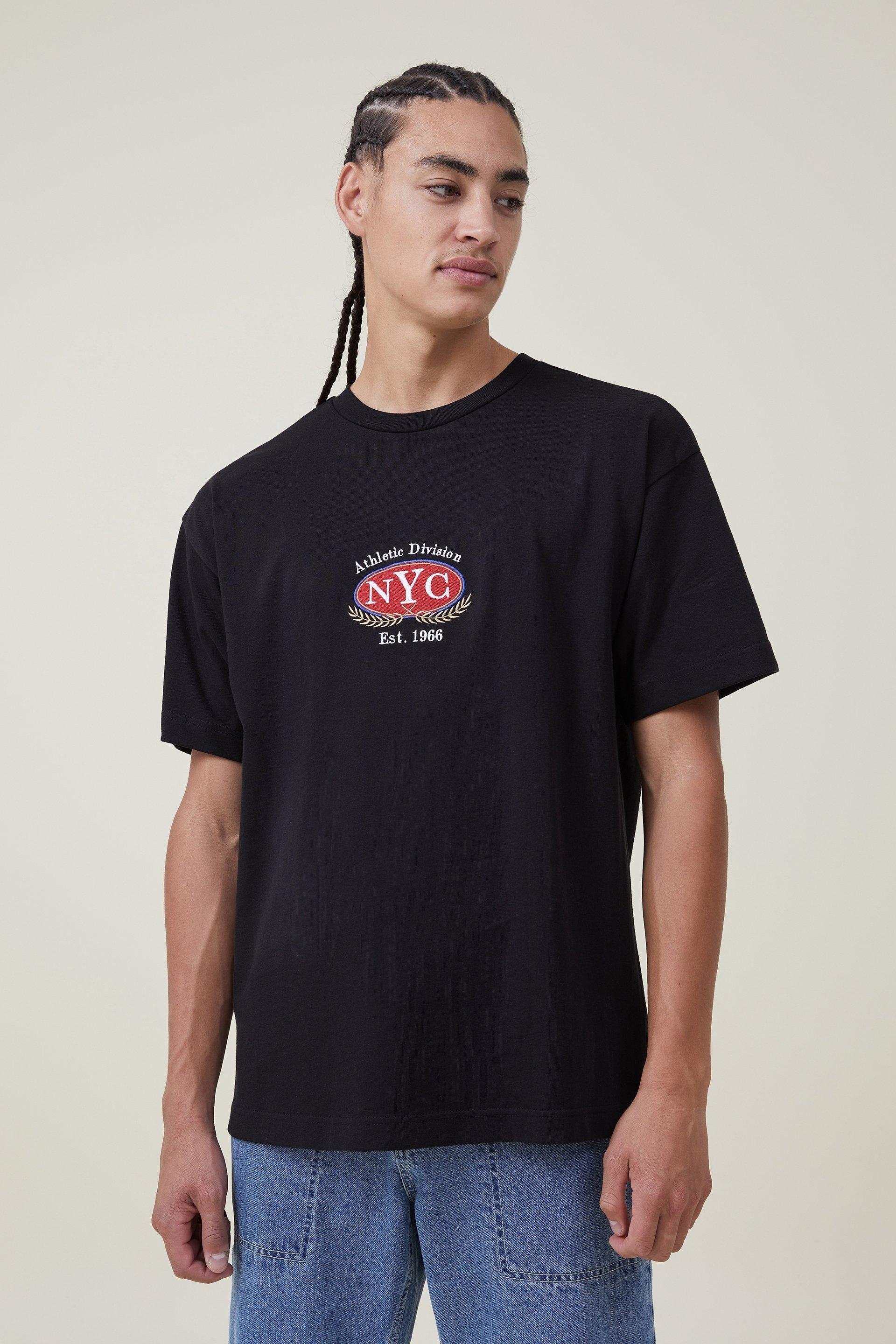 Heavy weight t-shirt - black/nyc athletic division Cotton On T-Shirts ...