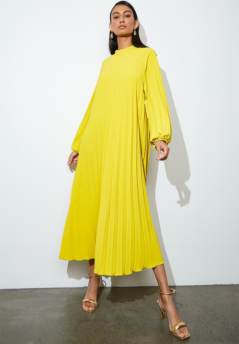 Pleated trapeze maxi dress - chartreuse VELVET Formal | Superbalist.com