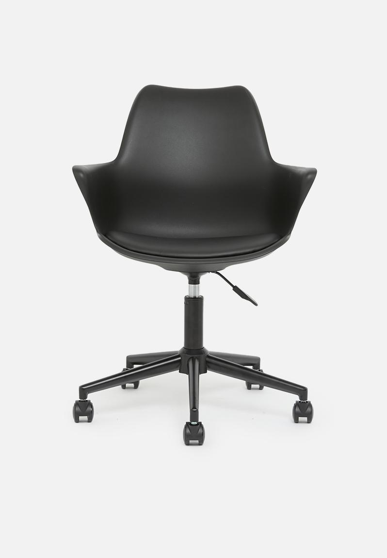 Ramsey pp office chair black Sixth Floor Chairs