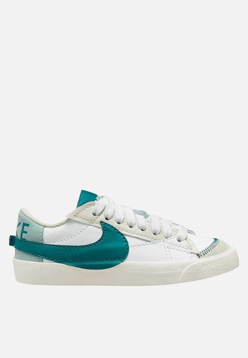 Nike blazer '77 jumbo dq1470-106 - summit white/geode teal/sea glass ...