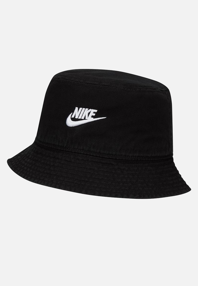 U nk apex bucket sq fut wsh l - black / white Nike Headwear ...