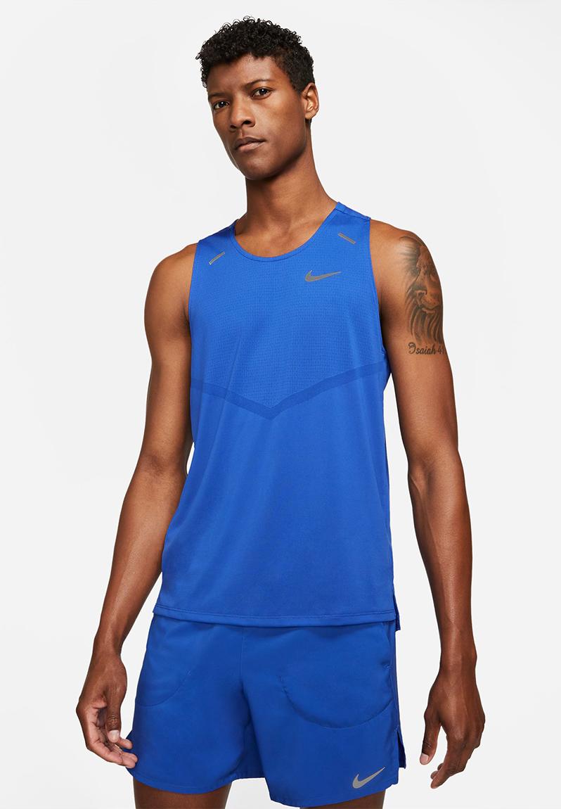 M nk df rise 365 tank - game royal / reflective silver Nike T-Shirts ...