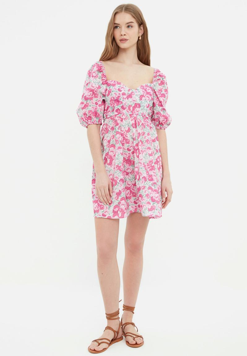 Mini floral balloon sleeve dress - pink Trendyol Casual | Superbalist.com