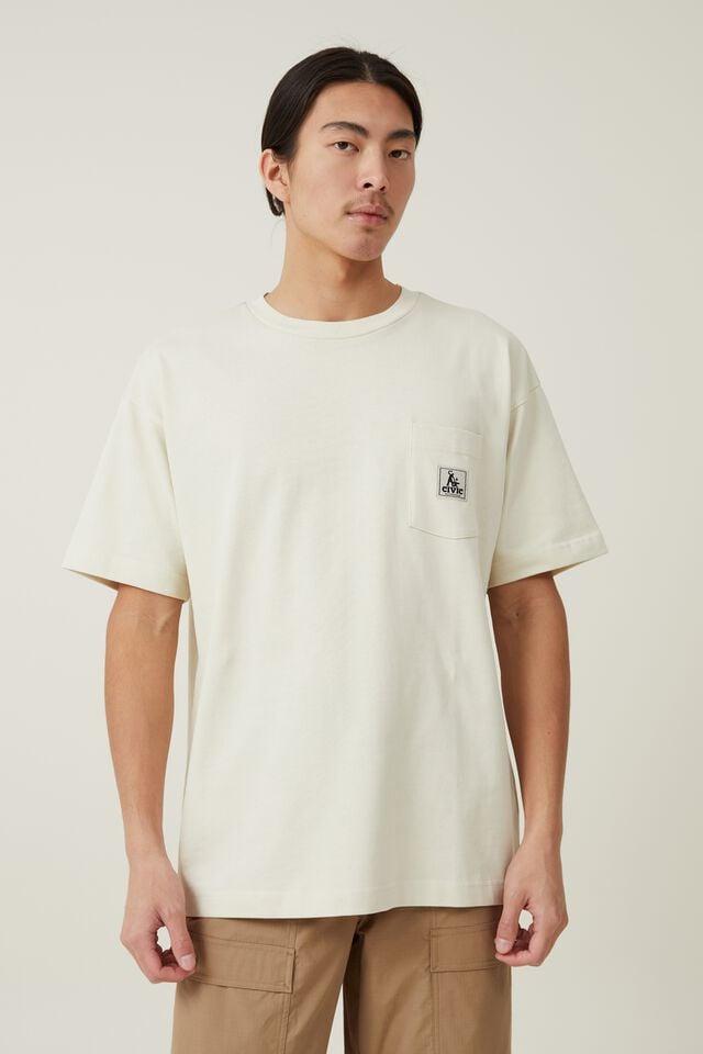 Box fit pocket t-shirt - ecru/civic outerwear Cotton On T-Shirts ...