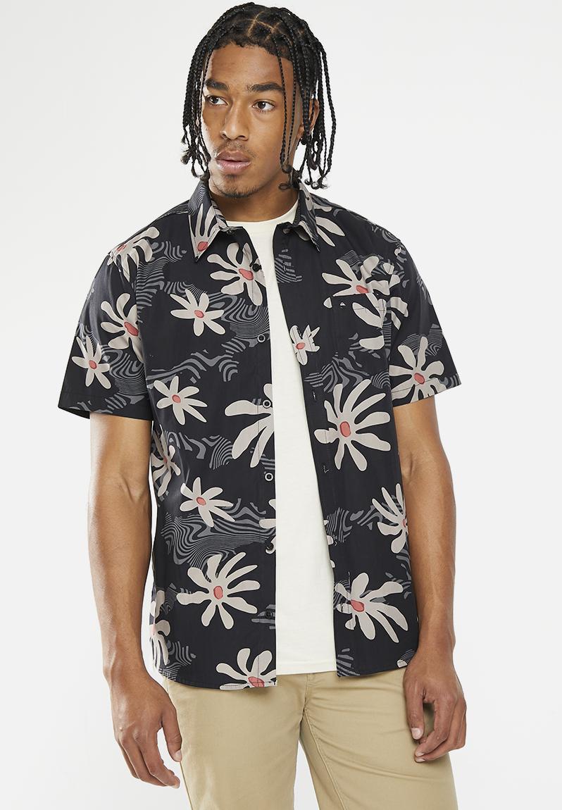 Trippy floral short sleeve - black Quiksilver Shirts | Superbalist.com