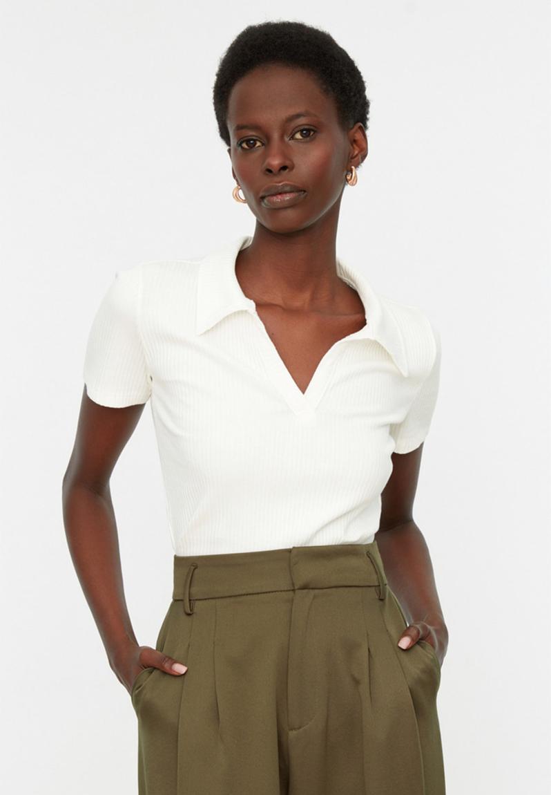 Colson Knit Crop - White main image 0