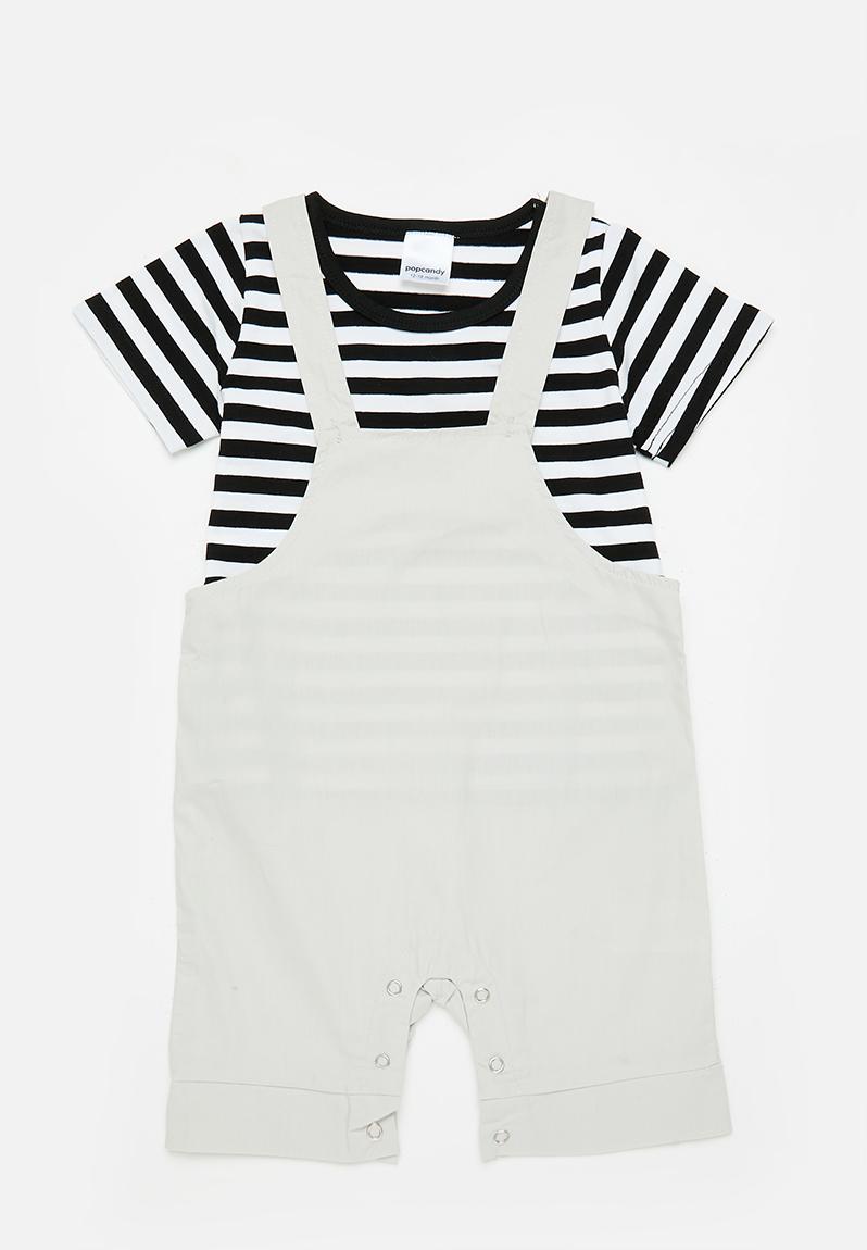Babyhug Half Sleeves Tee and Dungaree Set Checks - Red main image 1