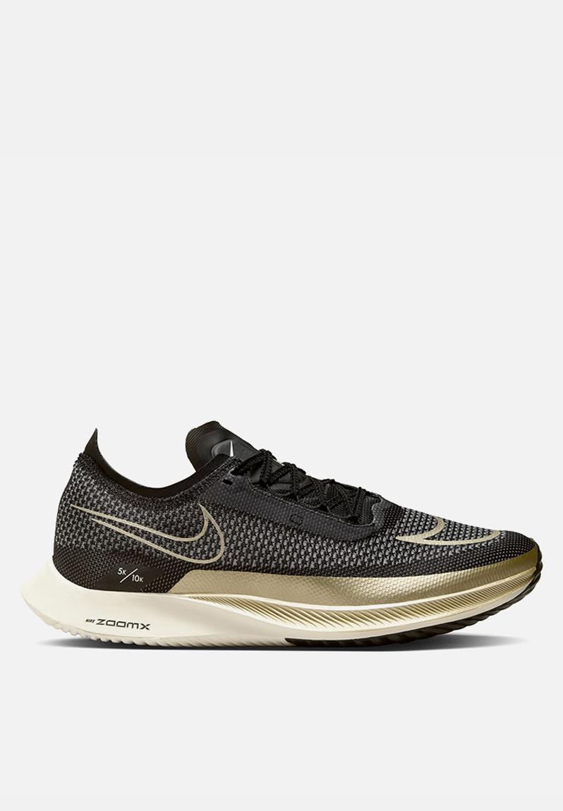 Streakfly - Dj6566-001 - Black/Mtlc Gold Grain-White-Sail Nike Trainers ...