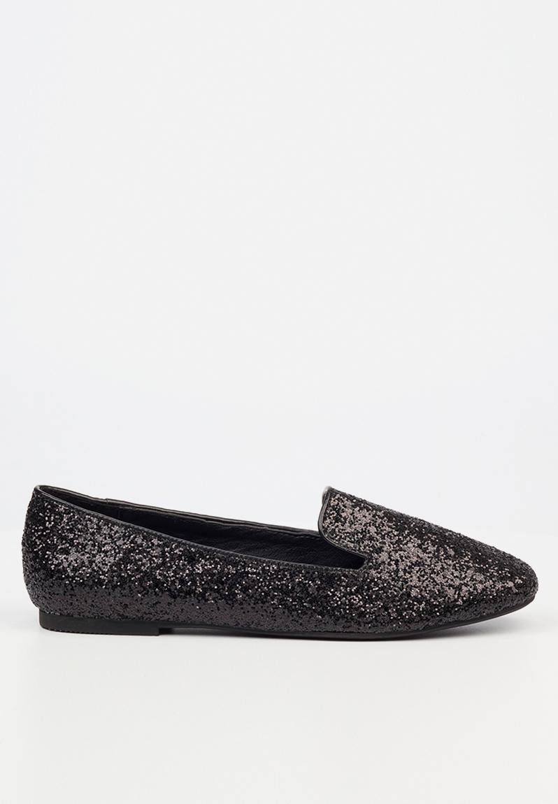 Rosa loafer - black6 Miss Black Pumps & Flats | Superbalist.com