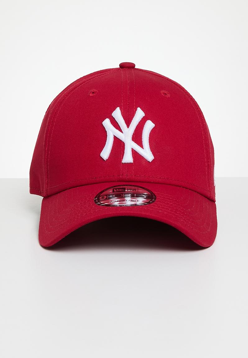 League Essential 9Forty-New York Yankees Scawhi New Era Headwear ...
