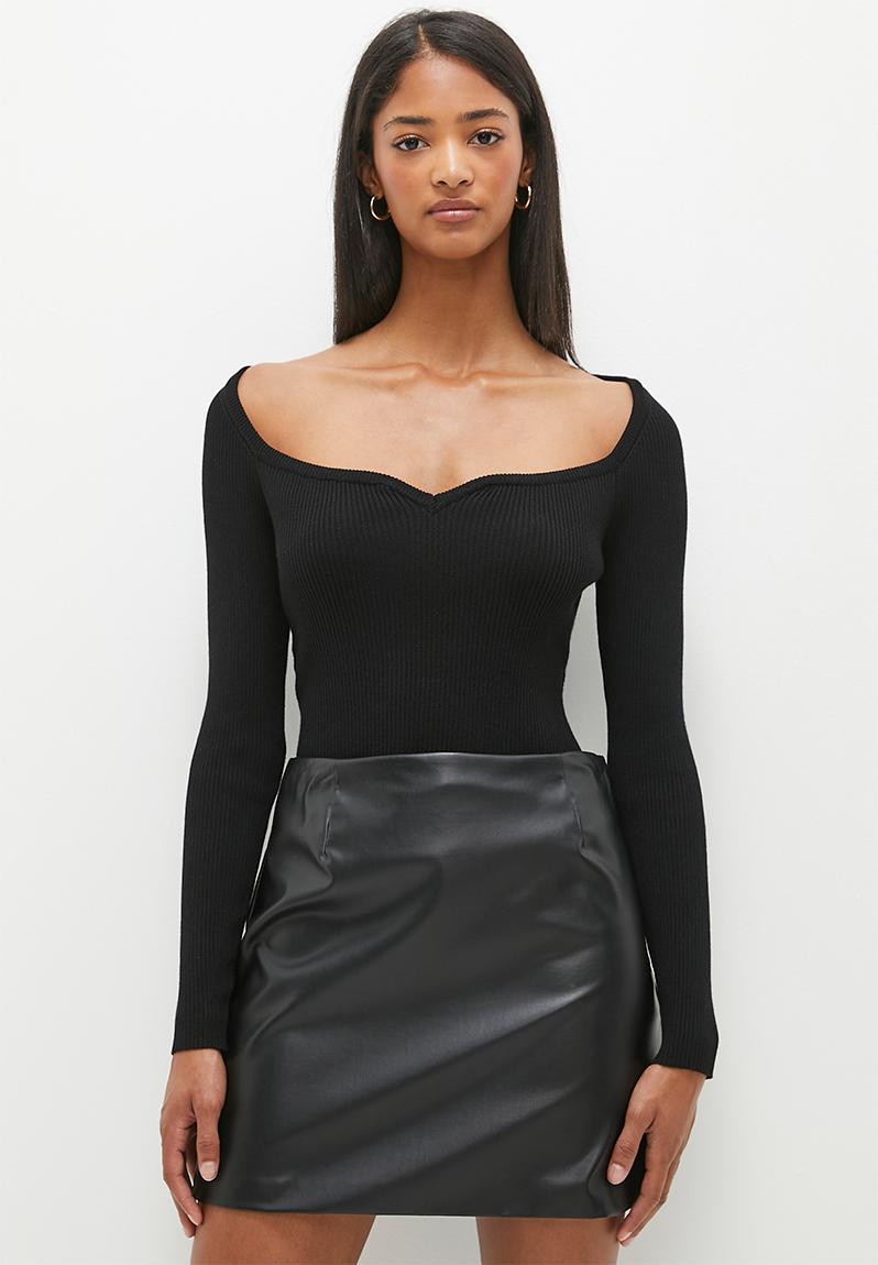 Beige Sweatheart Neck Fitted Top main image 0
