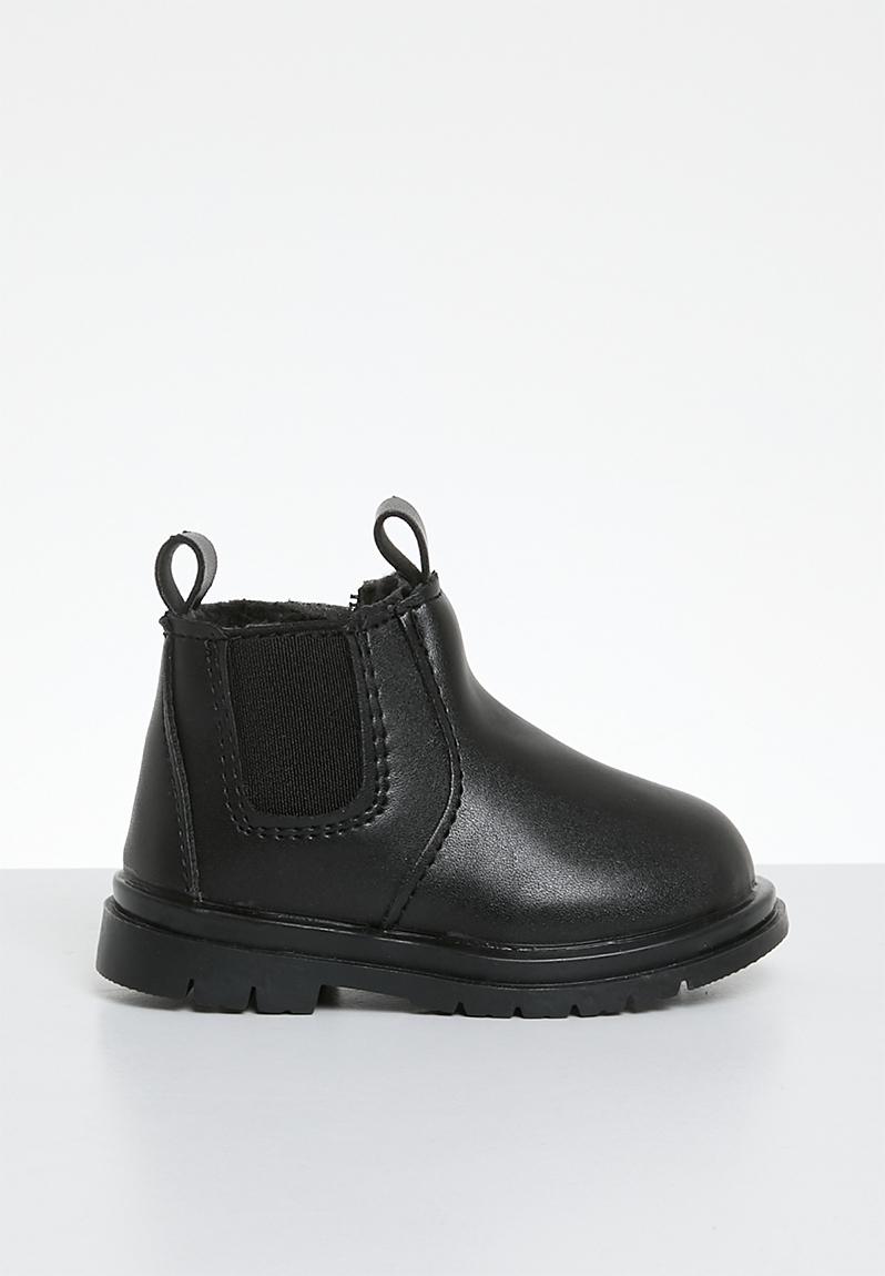 chelsea-boots-black4-pop-candy-shoes-superbalist