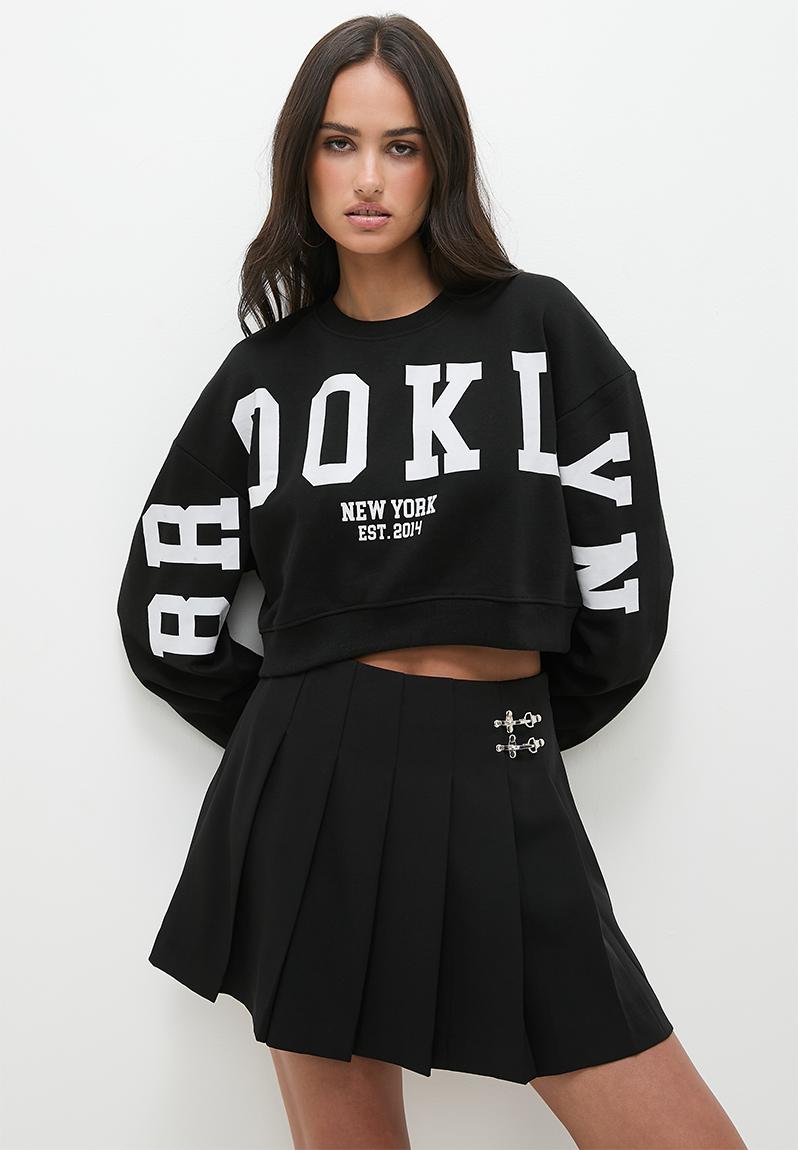 initial line sweat / black