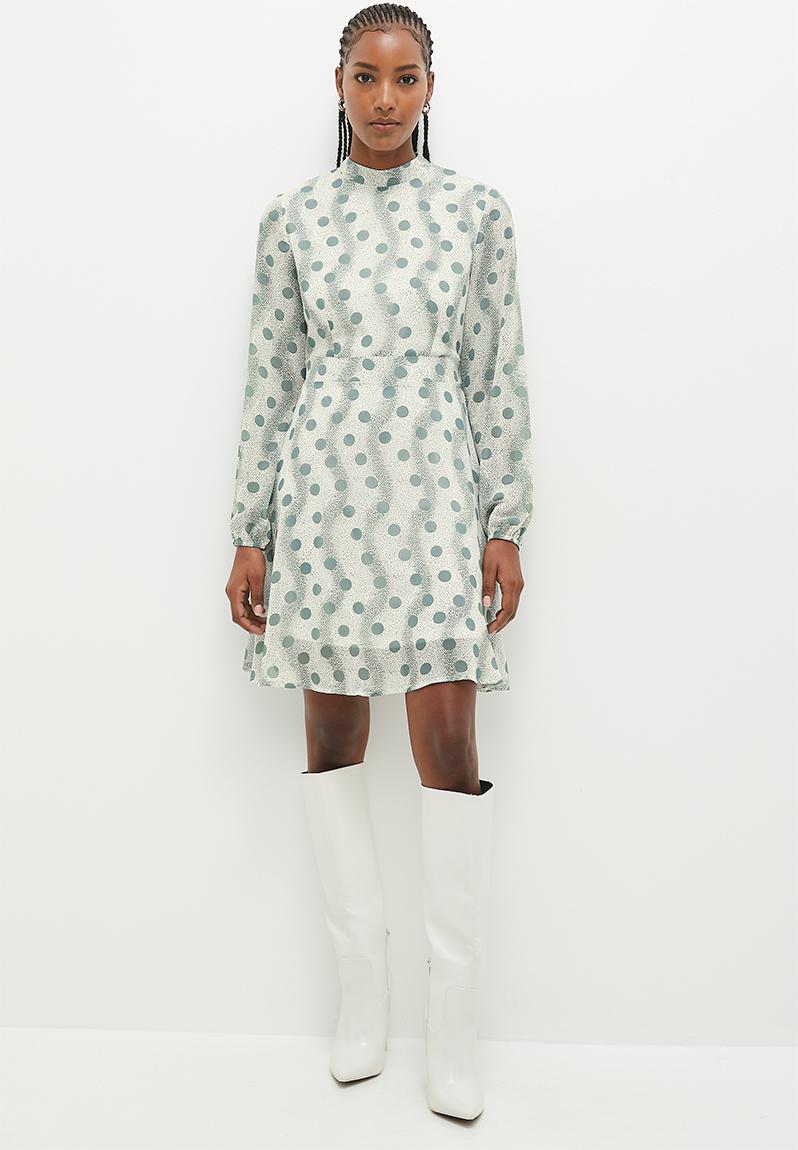 SAGE + FIG Washed Star Print Round Neck Dress